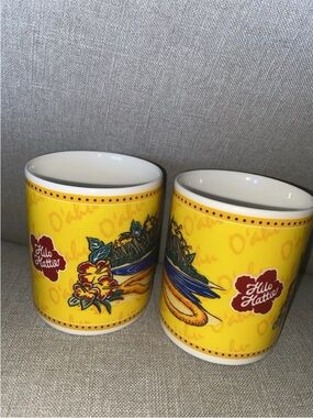 Vintage  2002 Hawaiian Hilo Hattie Coffee Mug cup Set‎ of 2